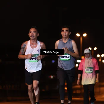 Runner Photo 9147313