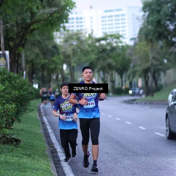 Runner Photo 9147448
