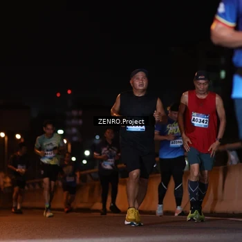 Runner Photo 9147883