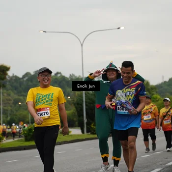 Runner Photo 9148817