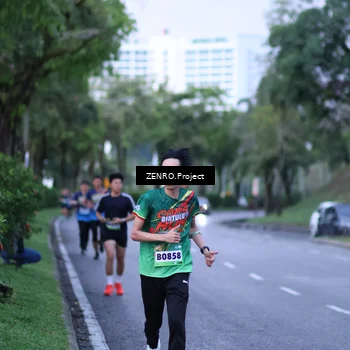 Runner Photo 9149260