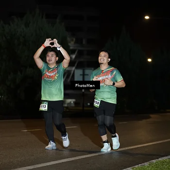 Runner Photo 9149943