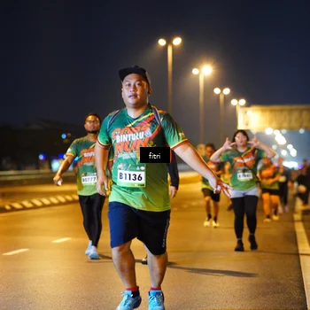 Runner Photo 9150097
