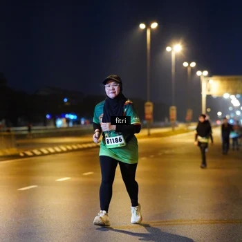 Runner Photo 9150246