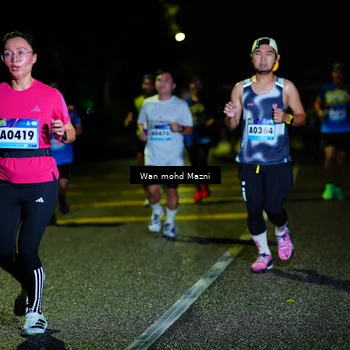 Runner Photo 9150330