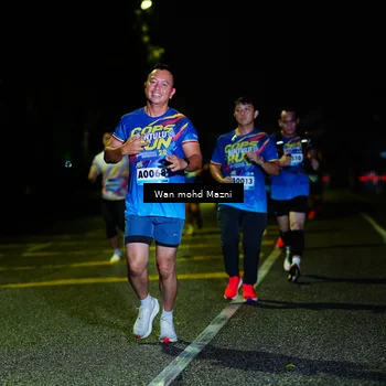Runner Photo 9150681
