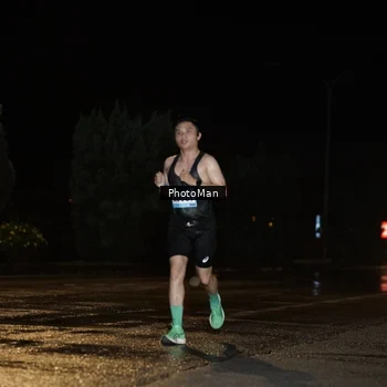Runner Photo 9150968