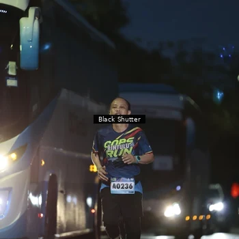 Runner Photo 9151565