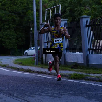 Runner Photo 9151821