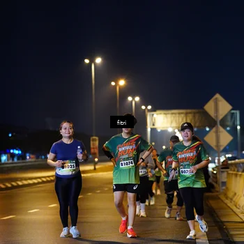 Runner Photo 9152127