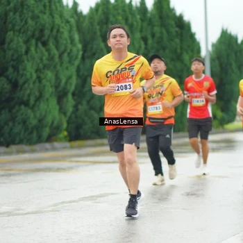 Runner Photo 9152226