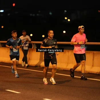 Runner Photo 9152310