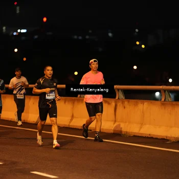 Runner Photo 9152358
