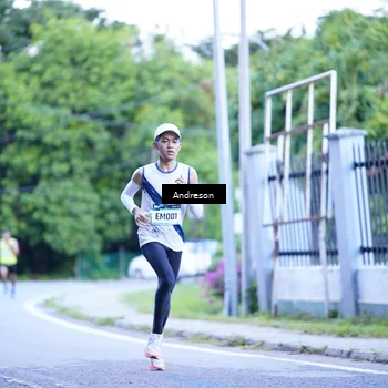 Runner Photo 9152491