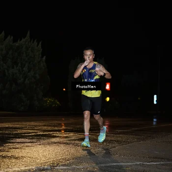 Runner Photo 9152510