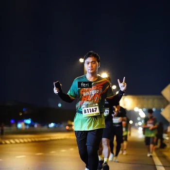 Runner Photo 9152646