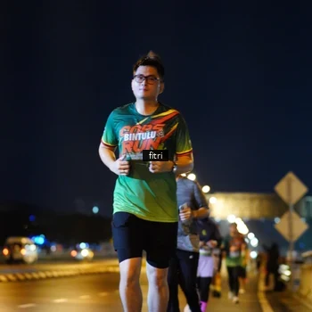 Runner Photo 9152756