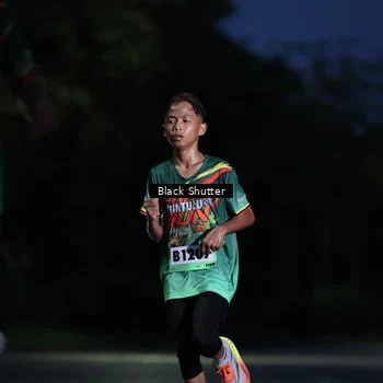 Runner Photo 9152815