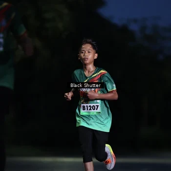 Runner Photo 9152828