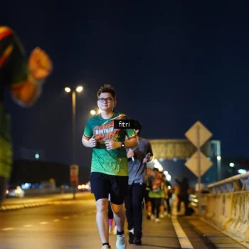 Runner Photo 9152838