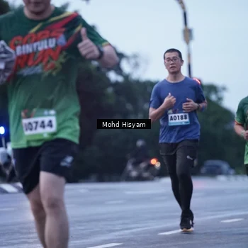 Runner Photo 9152946