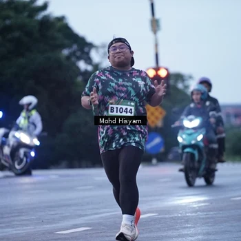 Runner Photo 9153018