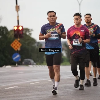 Runner Photo 9153122