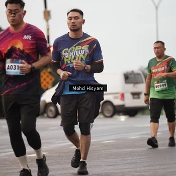 Runner Photo 9153158
