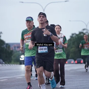 Runner Photo 9153258