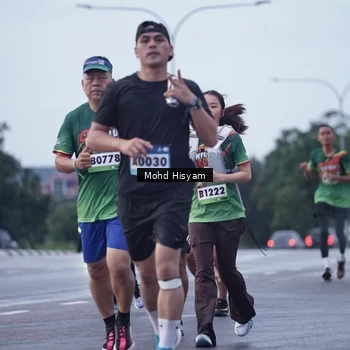 Runner Photo 9153272