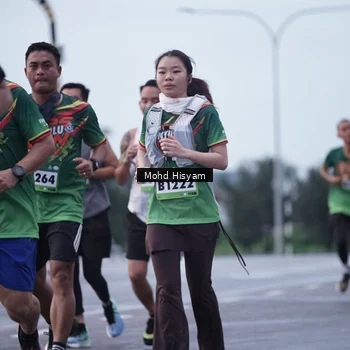 Runner Photo 9153283