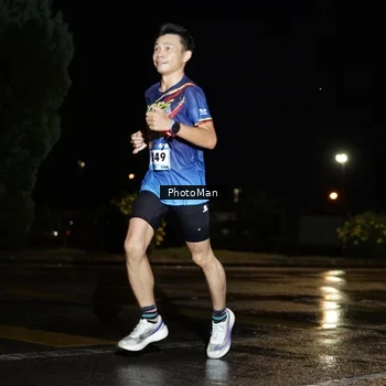 Runner Photo 9153412