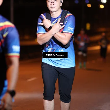 Runner Photo 9153444