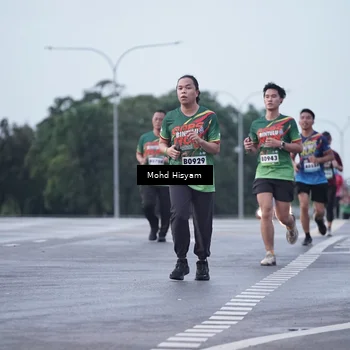 Runner Photo 9153462