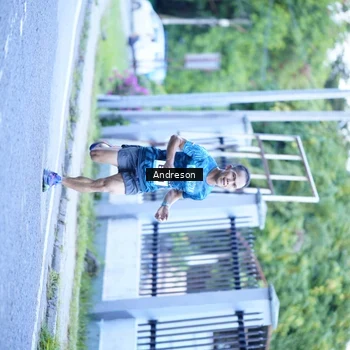 Runner Photo 9153478