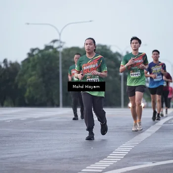 Runner Photo 9153480