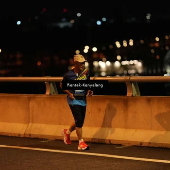 Runner Photo 9153691