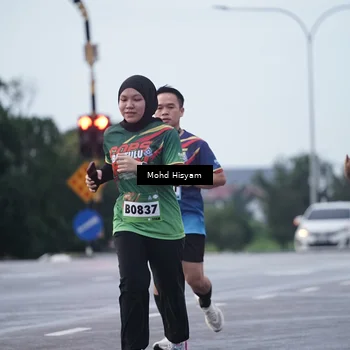 Runner Photo 9153711