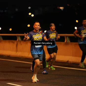Runner Photo 9153812