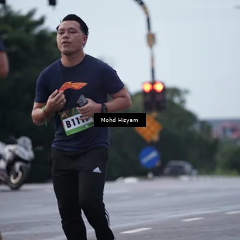 Runner Photo 9153854