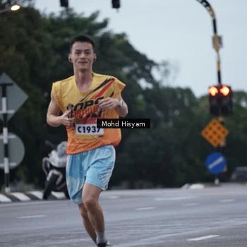 Runner Photo 9154214