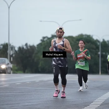 Runner Photo 9154410