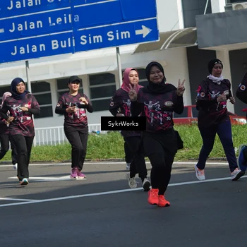 Runner Photo 9155023