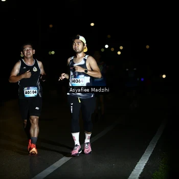 Runner Photo 9155048
