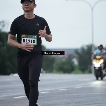 Runner Photo 9155053