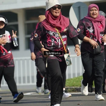 Runner Photo 9155062