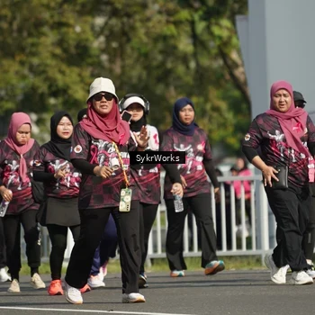 Runner Photo 9155077