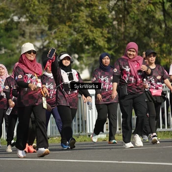 Runner Photo 9155078