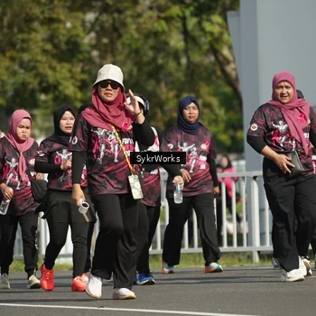 Runner Photo 9155084