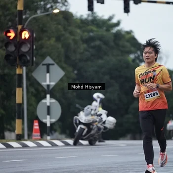 Runner Photo 9155126